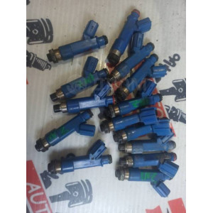 Форсунка топливная Toyota 1NZ-FE 2325021040 в Омске