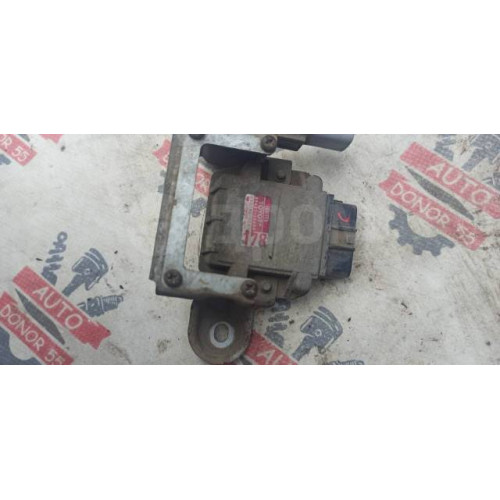 Коммутатор Toyota 8962120040 в Омске