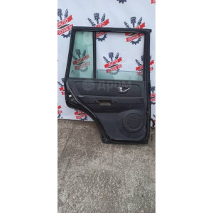 Дверь задняя левая Hyundai Terracan 2001-2007 в Омске