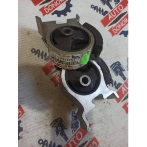 Подушка опора ДВС левая Toyota EL40, EL50 1237211170 в Омске
