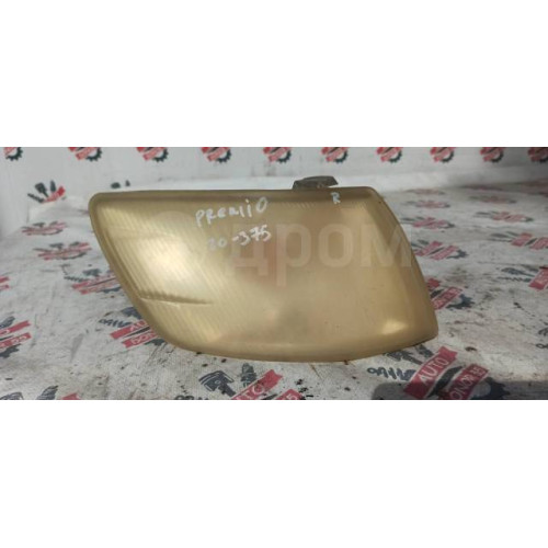 Габарит передний правый Toyota Corona Premio T210 20-375 в Омске