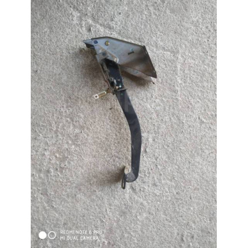 Педаль тормоза Honda Logo GA3 в Омске