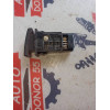 Кнопка аварийки Toyota Avensis T250 в Омске