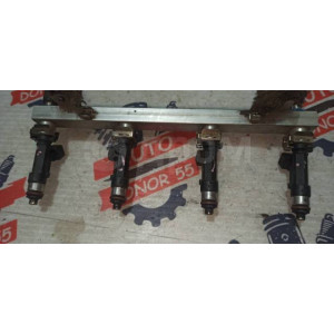Форсунка топливная Opel Corsa D 028158501 в Омске