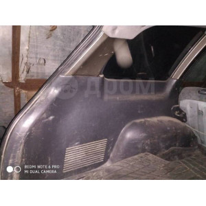 Обшивка багажника левая Toyota Caldina T190 в Омске