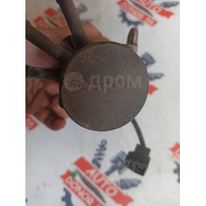 Клапан вакуумный Mitsubishi MD703922 в Омске