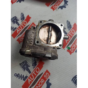 Дроссельная заслонка Mercedes Benz a1131410125 в Омске