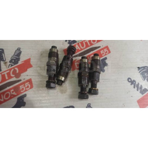 Форсунка топливная Toyota 2C 23600-69065 в Омске