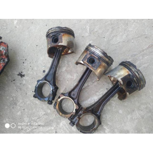 Шатун Mazda B3 в Омске