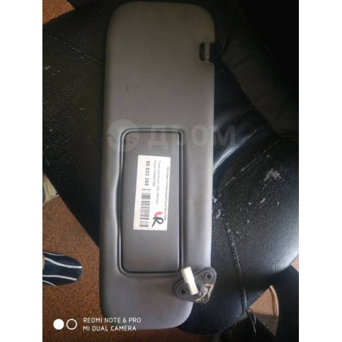 Козырек солнцезащитный правый Toyota LAND Cruiser 1998-2007 в Омске
