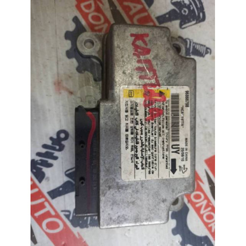 Блок управления Airbag Chevrolet Captiva 96866798 в Омске