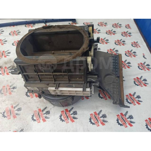 Корпус печки под моторчик Honda Civic ES в Омске