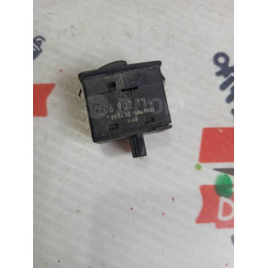 Кнопка стеклоподъемника BMW 3 E46 6902174 в Омске