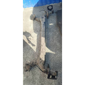 Балка задняя Toyota Prius NHW10 в Омске Балка задняя Toyota Prius NHW10 в Омске