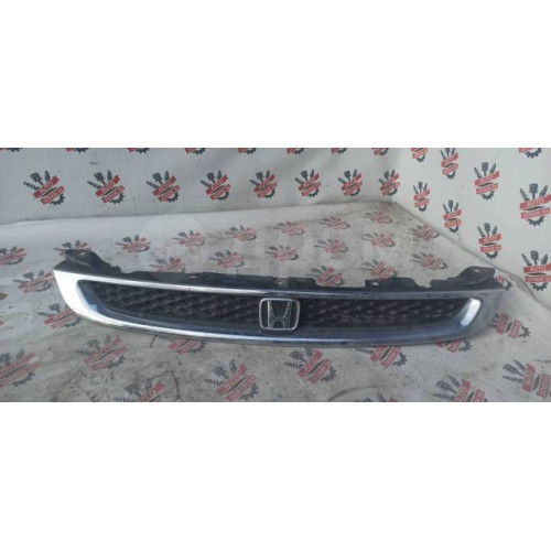 Решетка радиатора Honda Logo GA3 в Омске