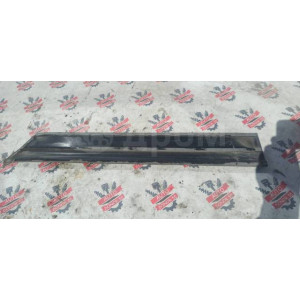 Молдинг двери задний правый Toyota Sprinter Carib AE114
