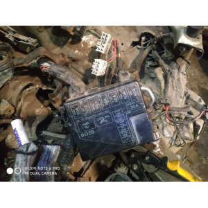 Блок предохранителей под капот Mazda Familia Bhalp Z5 в Омске