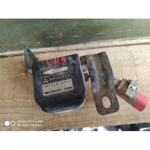 Датчик удара Mitsubishi Pajero/Montero mb921288 в Омске