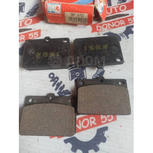 Колодки тормозные передние Toyota Corolla E70 Quinton Hazell bp213 в Омске