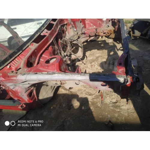 Лонжерон передний правый Toyota Corolla/Sprinter/Carib E90 в Омске