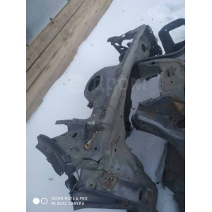 Лонжерон передний правый Toyota Corolla/Sprinter/Carib E90 в Омске