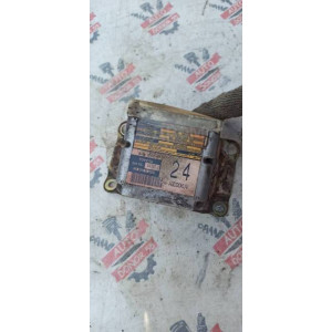 Блок управления Airbag Toyota Platz NCP10 8917052320 в Омске Блок управления Airbag Toyota Platz NCP10 8917052320 в Омске