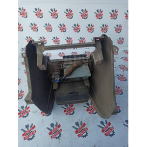 Консоль центральная Toyota Camry/Vista SV40 в Омске