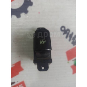 Кнопка стеклоподъемника задняя правая Kia Rio/Hyundai Sonata 202005491 в Омске