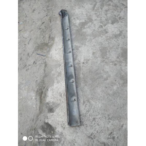 Накладка на порог правая Mitsubishi Pajero/Montero V1.2.3.4 в Омске