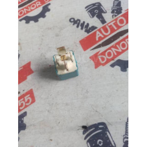 Реле Toyota 1567002910 в Омске