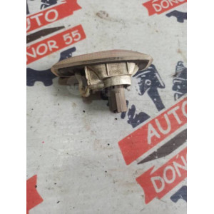 Повторитель поворотов левый правый Hyundai/Kia 923113B120 в Омске