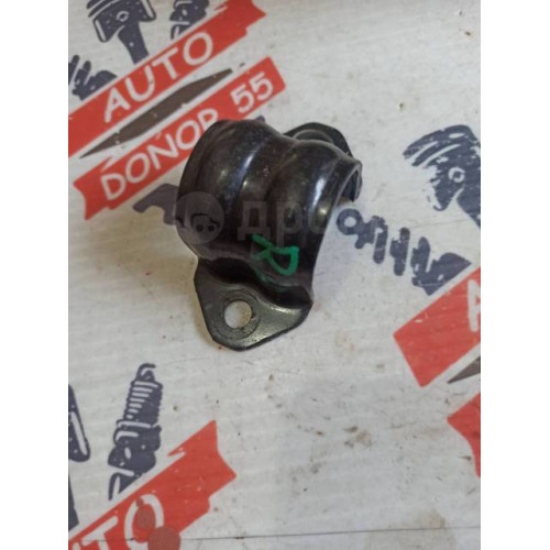 Крепление скоба переднего стабилизатора Hyundai/Kia 548153R000 в Омске