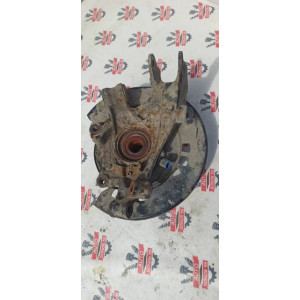 Ступица с кулаком задняя левая Porsche Cayenne/VW Touareg 7L0505435b в Омске