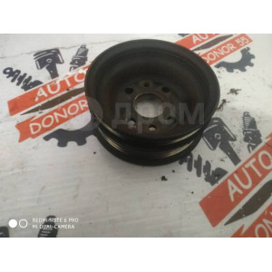 Шкив помпы Toyota 16371-15050 в Омске