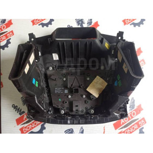 Рамка магнитофона Ford Focus III в Омске
