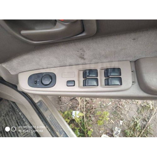 Блок управления стеклоподъемниками Toyota Camry/Vista CV4, SV4 в Омске