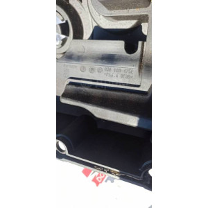Крышка клапанов VAG 03g103475e, 03g103469g дефект в Омске