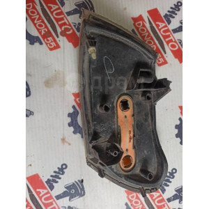 Габарит правый Toyota Corolla AE100 92-2002 дефект в Омске