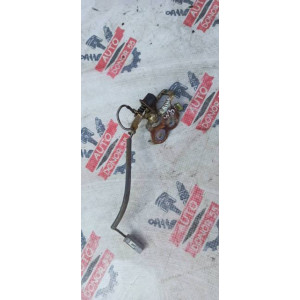 Петля замка багажника Toyota Prius/Yaris/Platz W10 в Омске