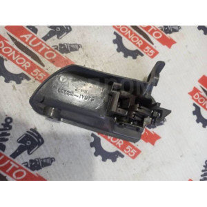 Ручка багажника и бензобака Toyota Camry/Vista SV30 в Омске