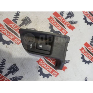 Ручка багажника и бензобака Toyota Camry/Vista SV30 в Омске