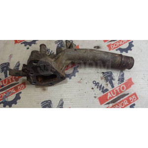 Фланец системы охлаждения Toyota 2CT, 3CT 16304-64010 в Омске