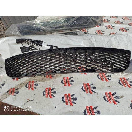 Решётка в бампер Mazda 3/ Axela (MZ07092GA) Sport TYPE в Омске