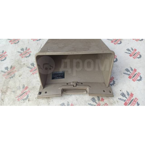Бардачок Toyota Platz/Vitz NCP10 в Омске