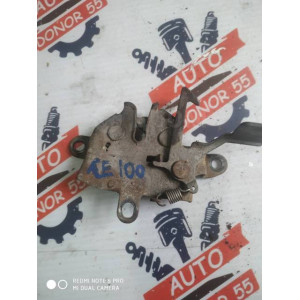 Замок капота Toyota Sprinter E10 в Омске