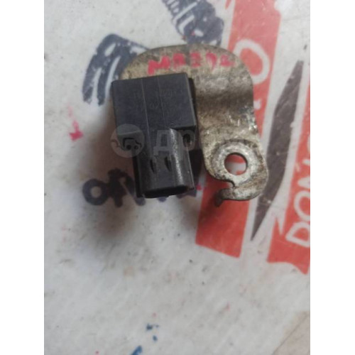Конденсатор Mazda/Nissan 250047 в Омске