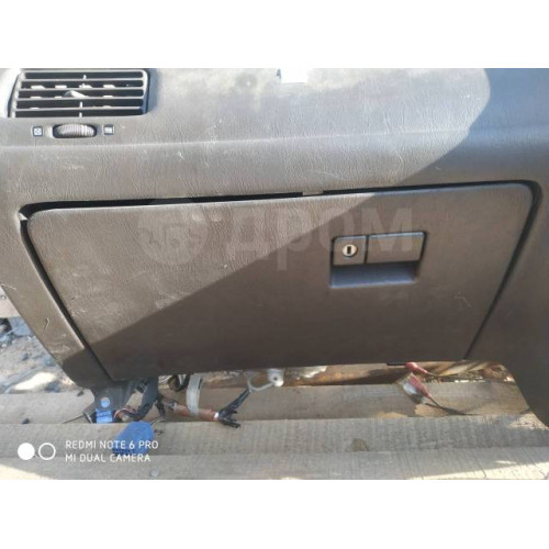 Бардачок Toyota Corona/Caidina T19 в Омске