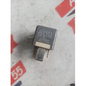 Реле Toyota 1567002900 в Омске