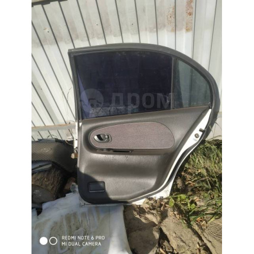 Дверь задняя правая Mitsubishi Galant/Emeraude/Eterna в Омске