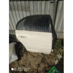 Дверь задняя правая Mitsubishi Galant/Emeraude/Eterna в Омске